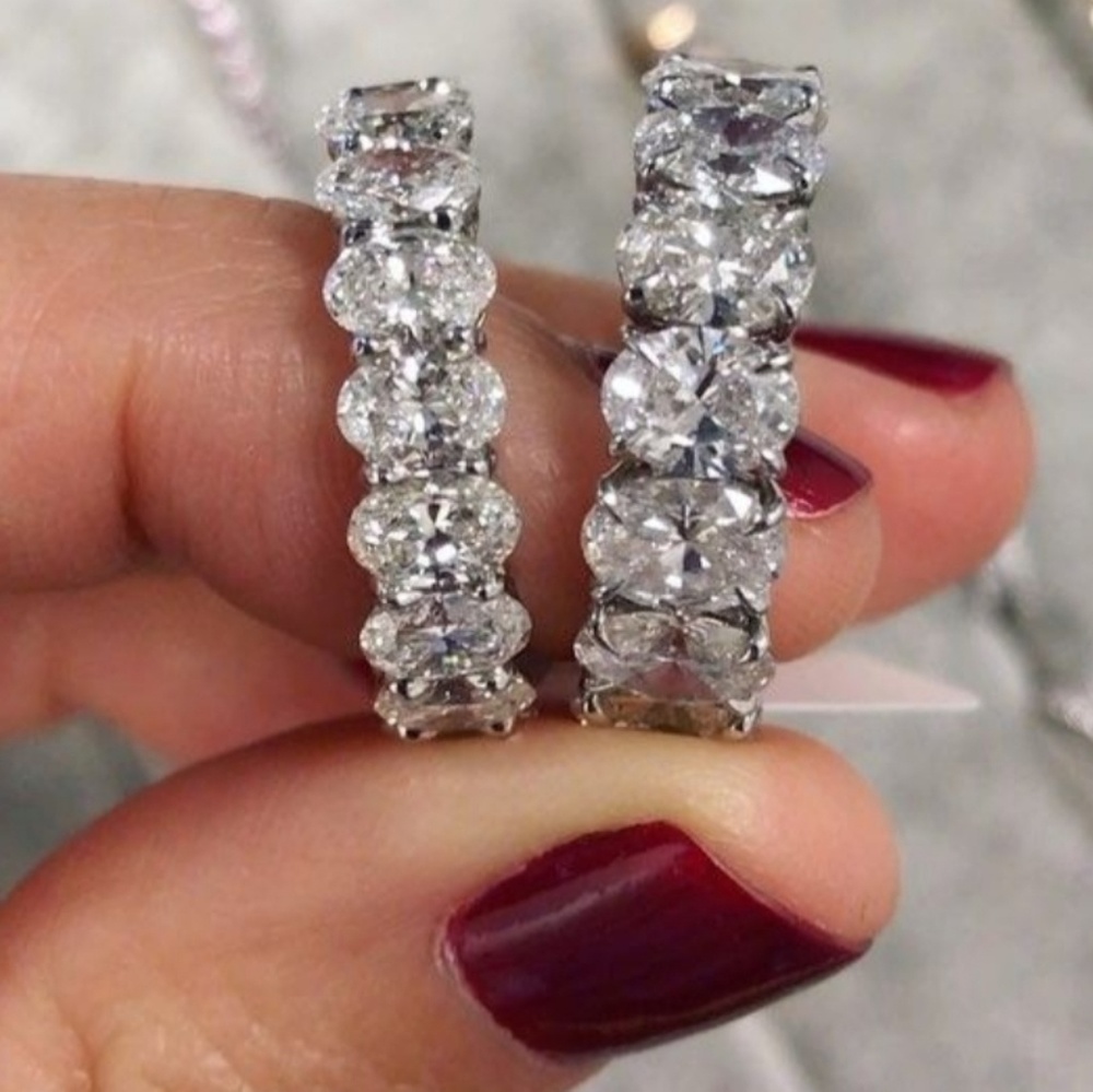 18k Oval Swarovski eternity band rings - Picture 3 of 11